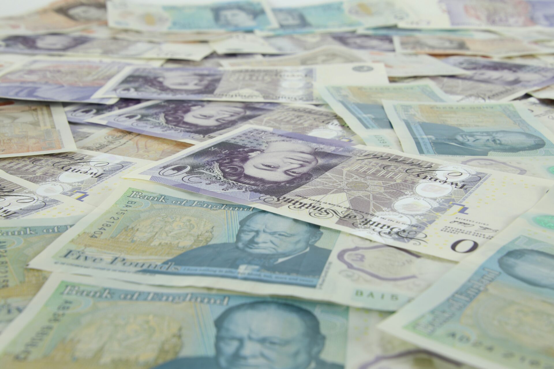 Debt-Free vs. Tax Efficient: Which Should Come First for Dentists?